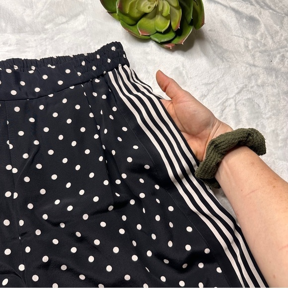 Stella McCartney Zandra Printed Silk Crepe De Chine Shorts In Black EU 38/ US 8 - Picture 6 of 15